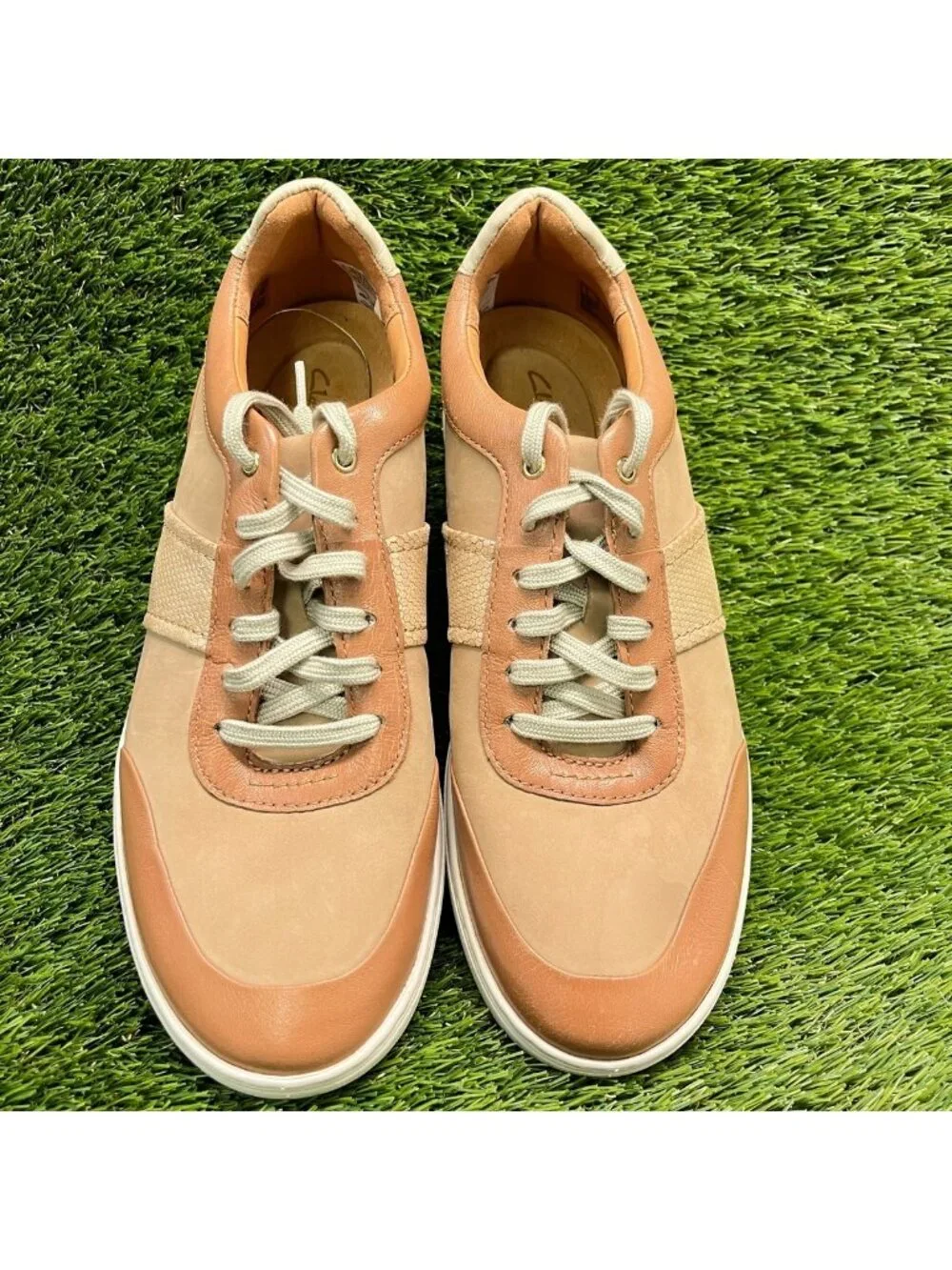 Clarks Nalle Fern Womens Size 9.5 Brown Beige Athletic Leather Shoes Sneakers